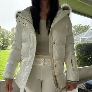 Bogner white puffer ski jacket /fur hood